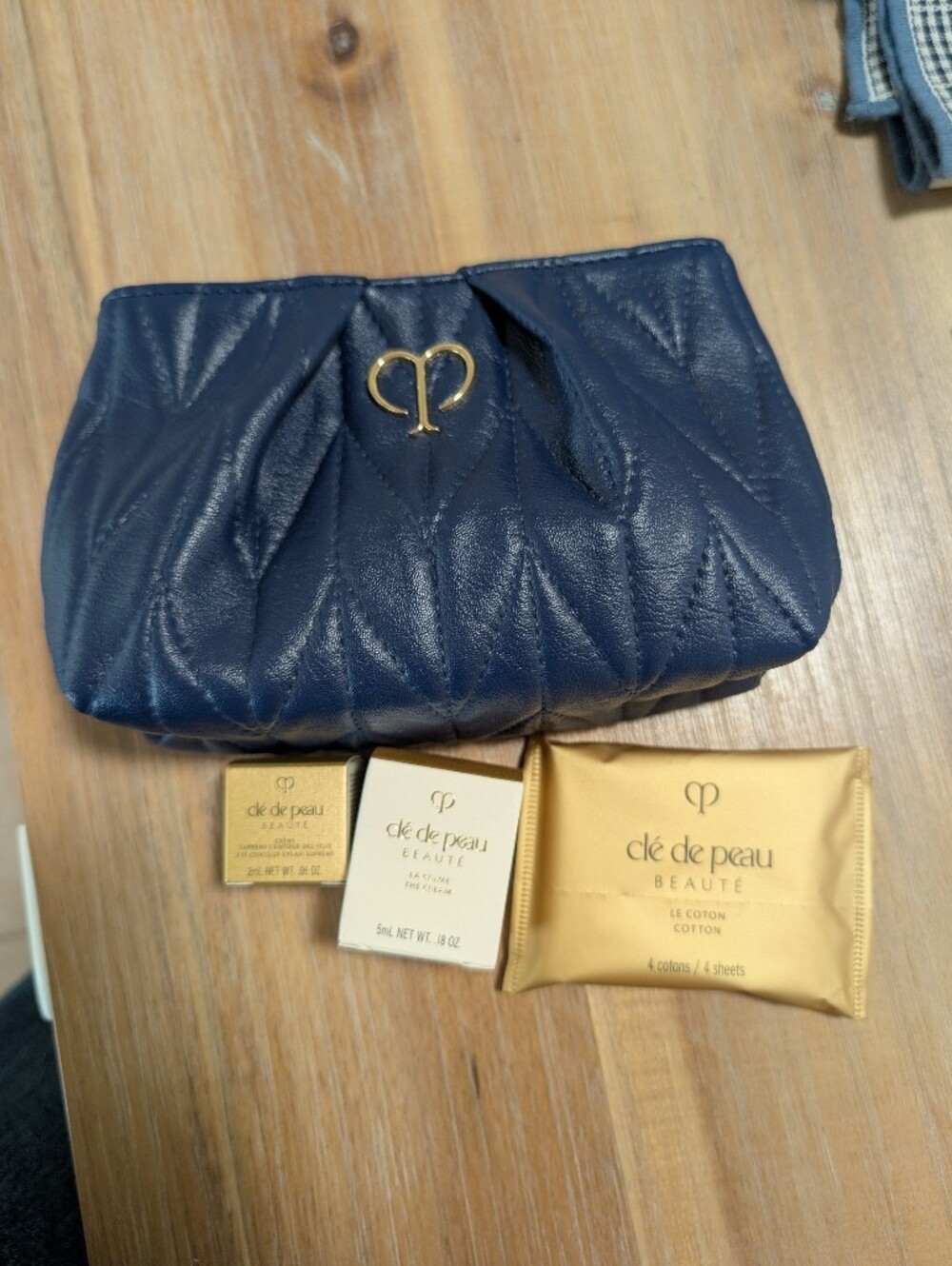 Cle De Peau Skincare Bundle